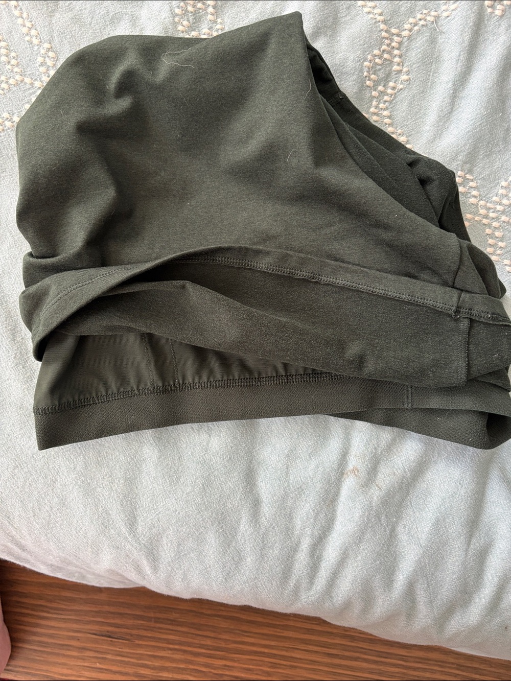 Old Navy Comfy Cloud high neck sports bra - Picture 5 of 5